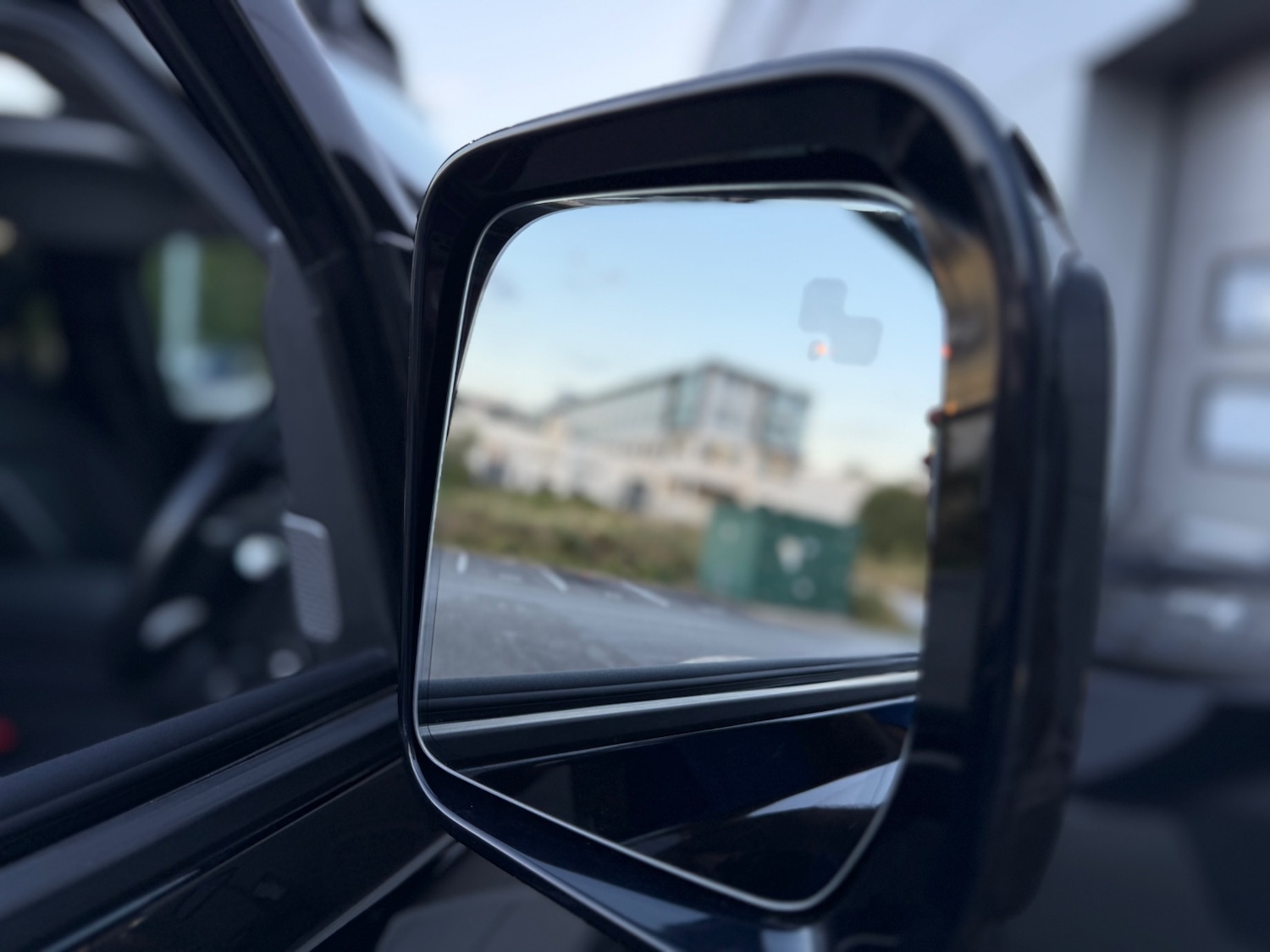 Used Land Rover Defender 2021 for sale - 78046617: Photo 14