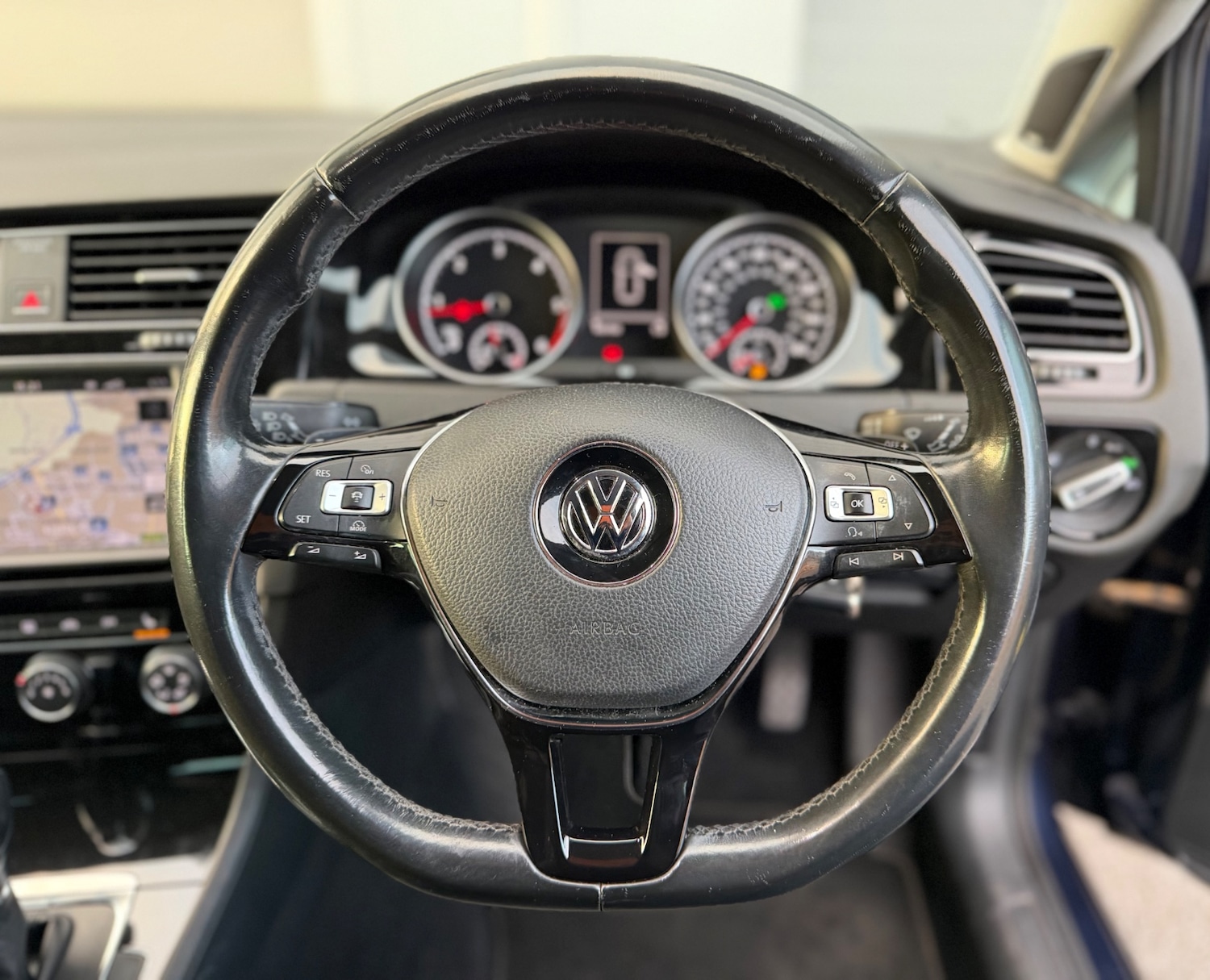 Used Volkswagen Golf 2014 for sale - 77055720: Photo 15