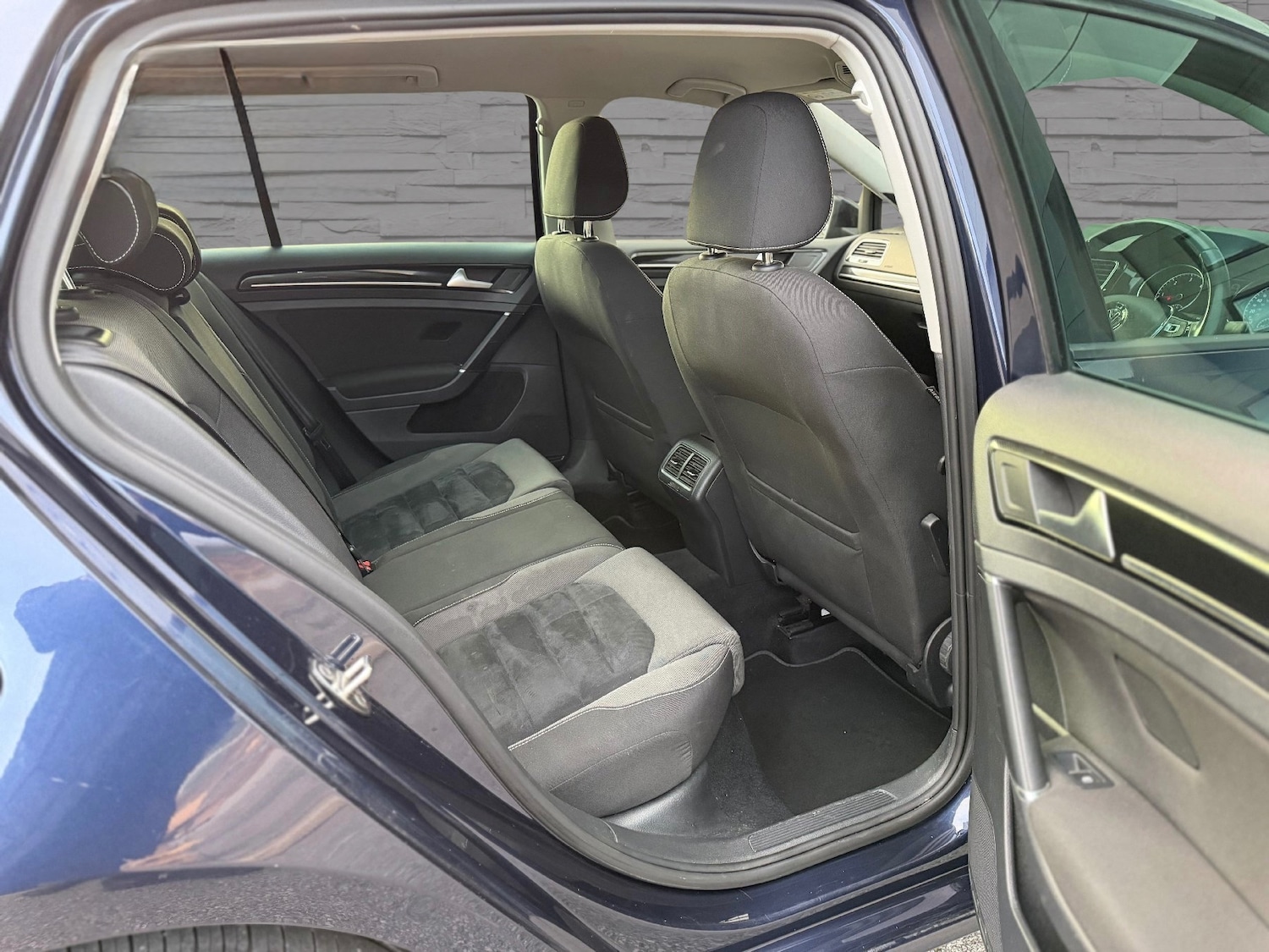 Used Volkswagen Golf 2014 for sale - 77055720: Photo 9