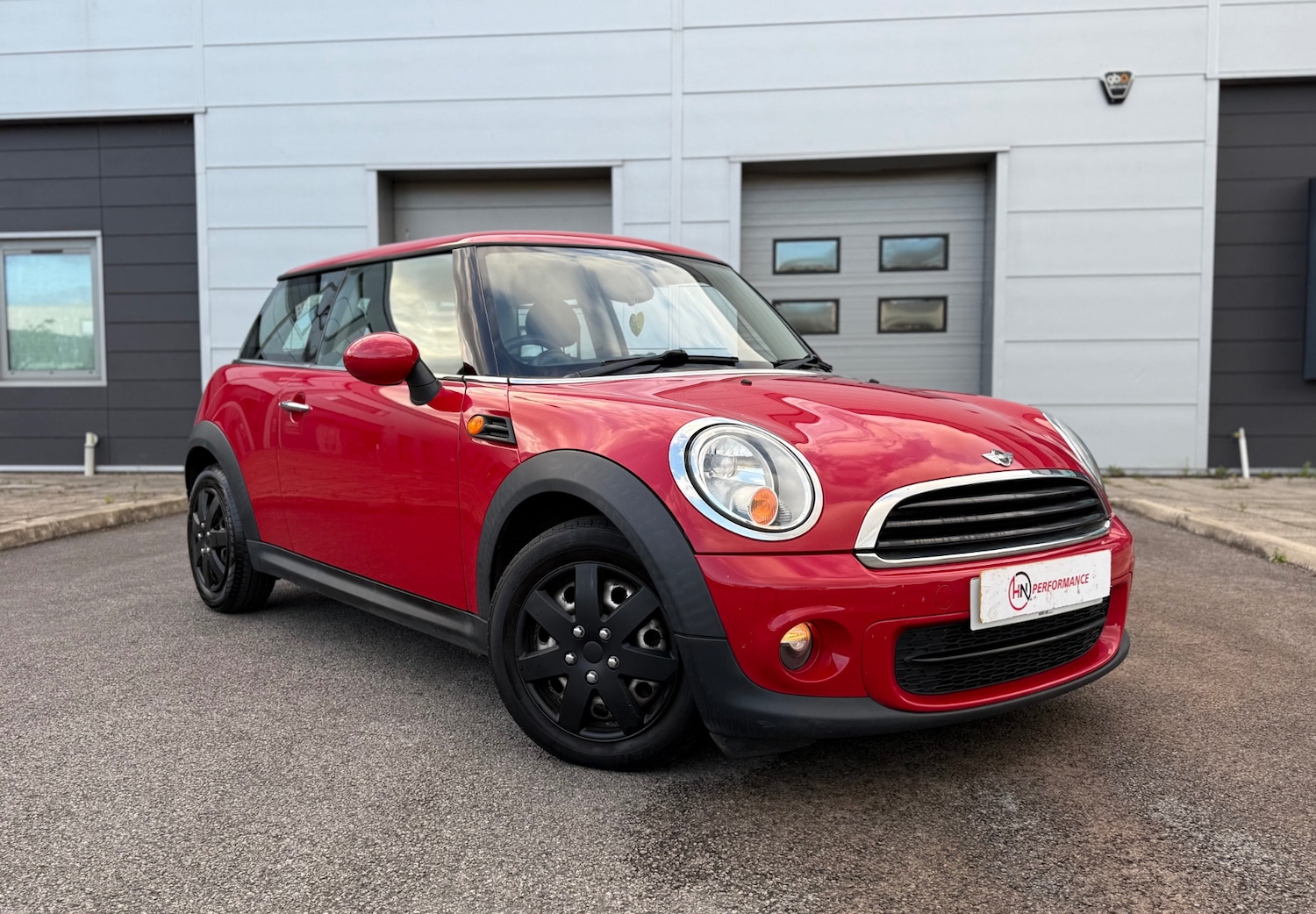 Used MINI Hatch 2011 for sale - 76887508: Photo 1