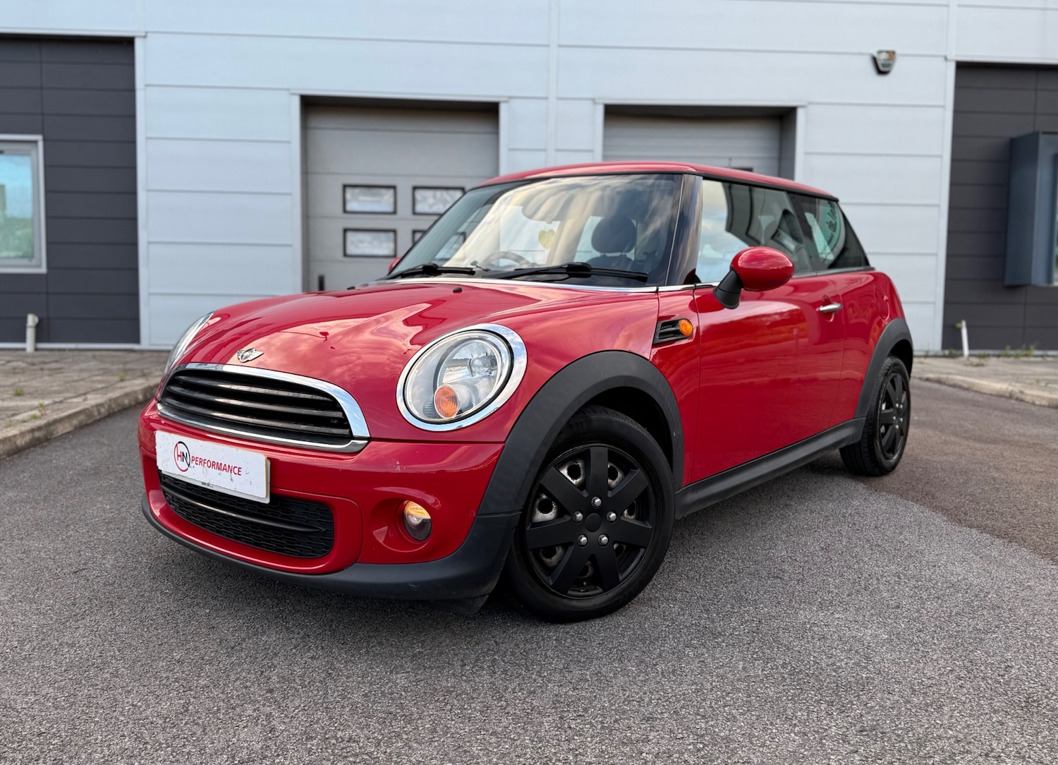 Used MINI Hatch 2011 for sale - 76887508: Photo 3