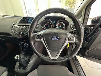 Used Ford Fiesta Van 2014 for sale - 79178123: Photo
