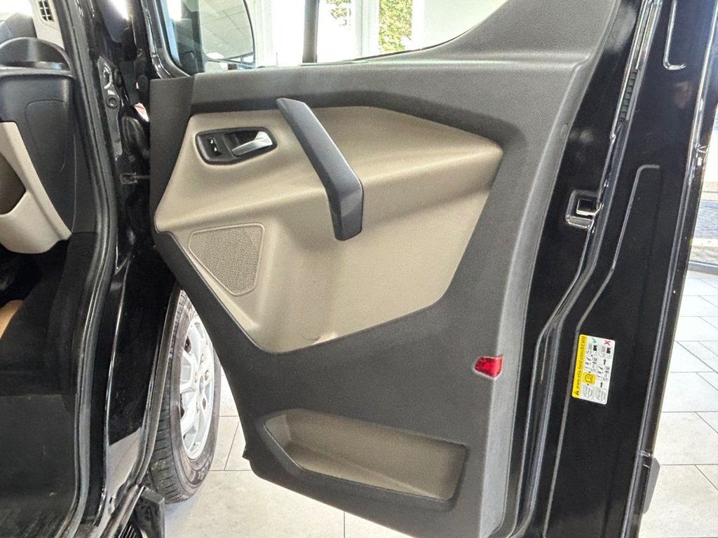 Used Ford Transit Custom 2017 for sale - 76758647: Photo 20