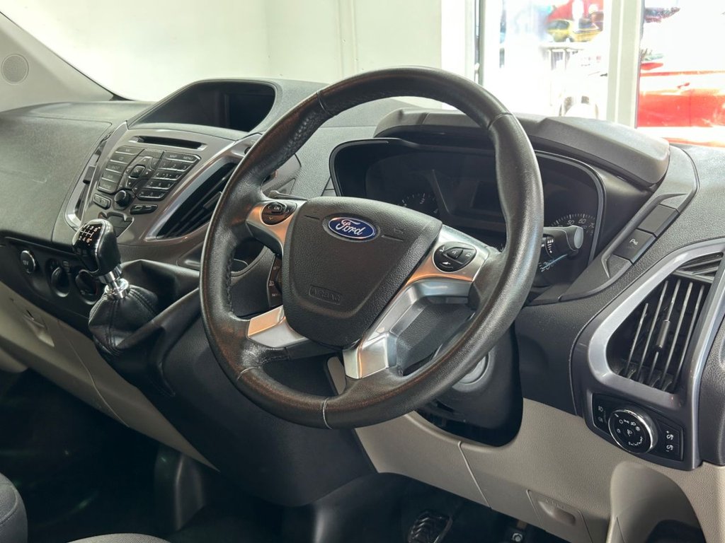 Used Ford Transit Custom 2017 for sale - 76758647: Photo 3