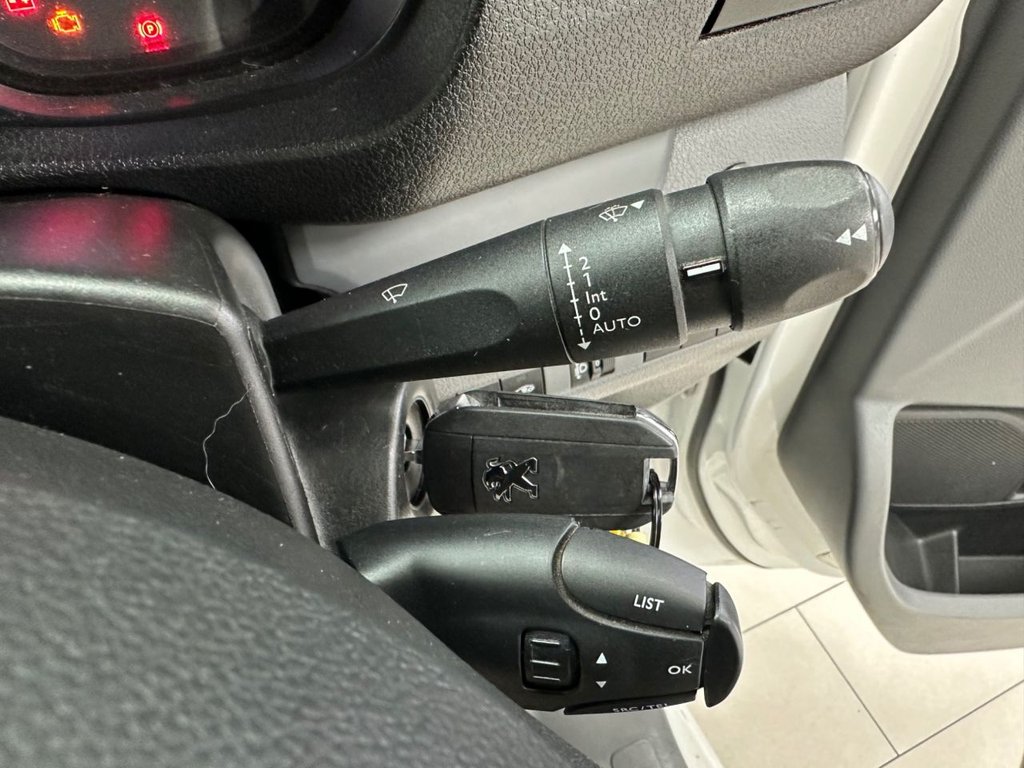 Used Peugeot Expert 2021 for sale - 77072332: Photo 29