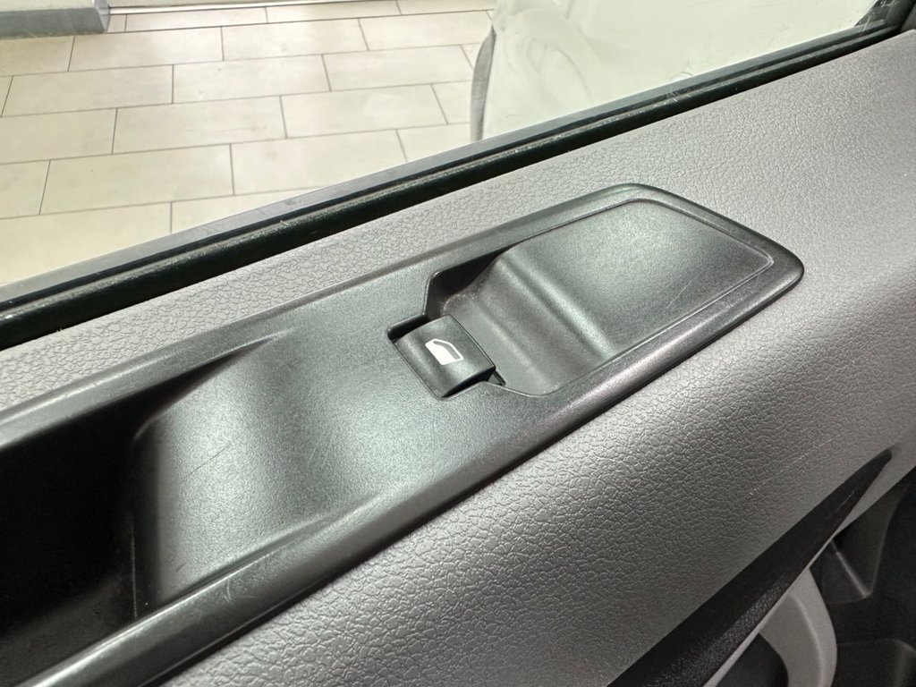 Used Peugeot Expert 2021 for sale - 77072332: Photo 41