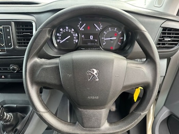 Used Peugeot Expert 2021 for sale - 77072332: Photo