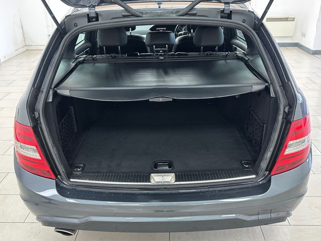 Used Mercedes-Benz C Class 2012 for sale - 76740731: Photo 12