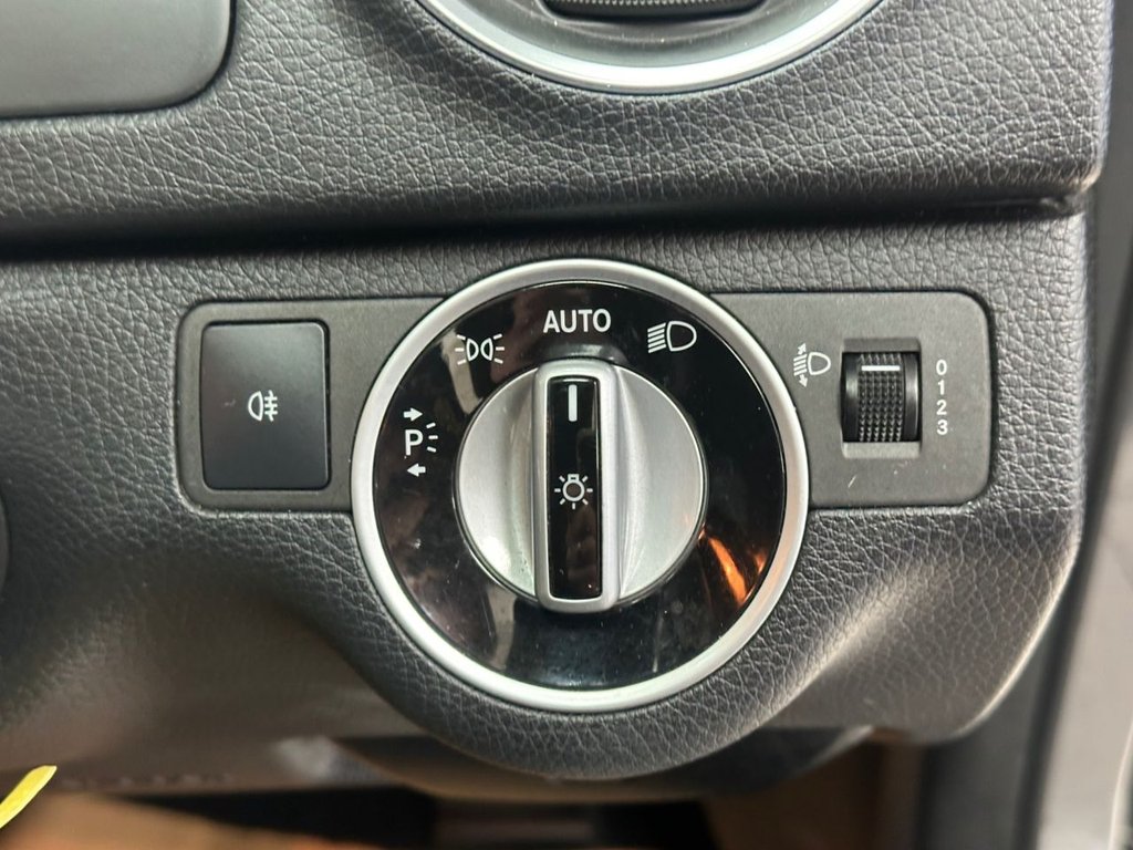 Used Mercedes-Benz C Class 2012 for sale - 76740731: Photo 19