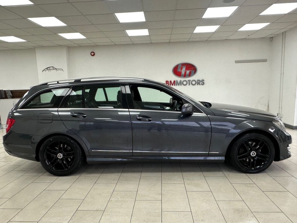 Used Mercedes-Benz C Class 2012 for sale - 76740731: Photo 2