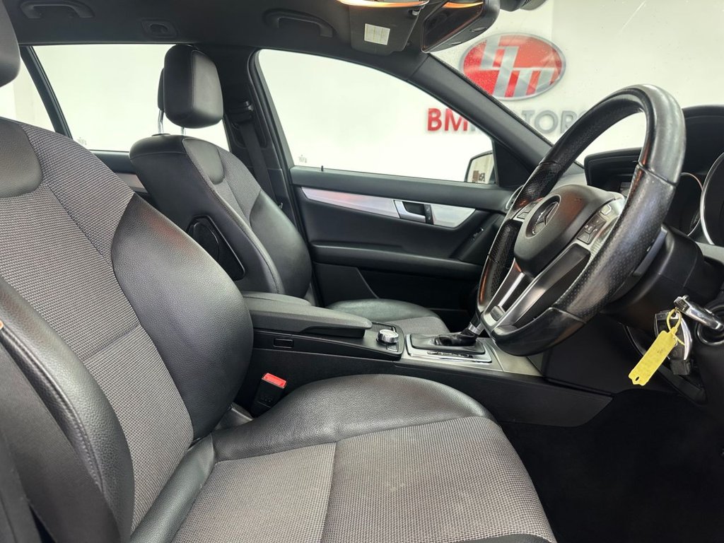 Used Mercedes-Benz C Class 2012 for sale - 76740731: Photo 38