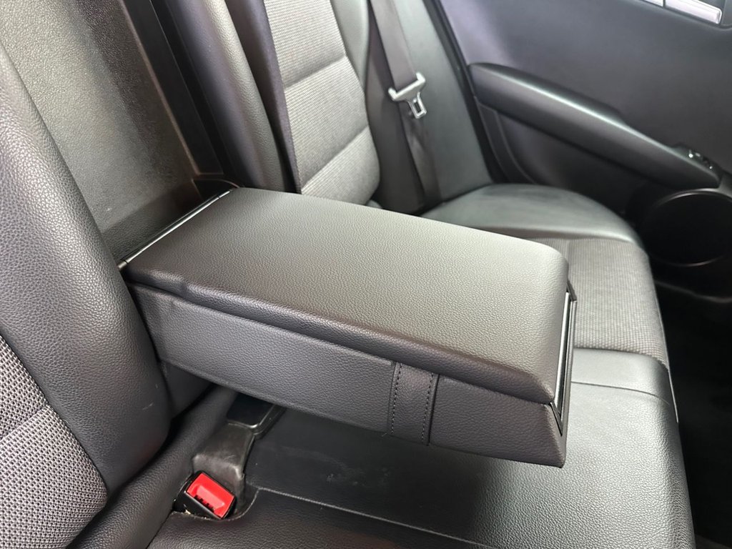 Used Mercedes-Benz C Class 2012 for sale - 76740731: Photo 44