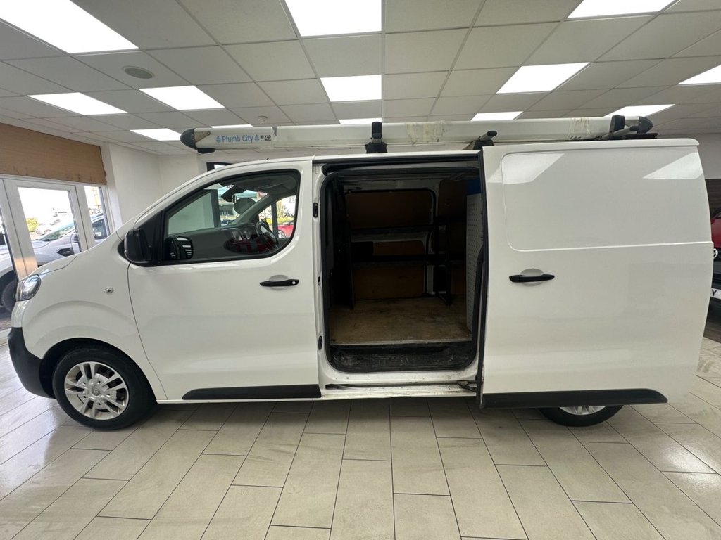 Used Vauxhall Vivaro 2021 for sale - 78110364: Photo 8