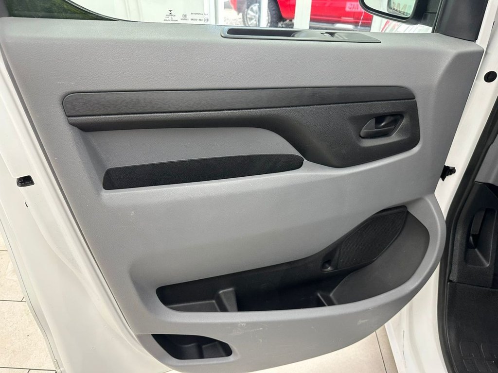 Used Citroen Dispatch 2018 for sale - 77703892: Photo 40