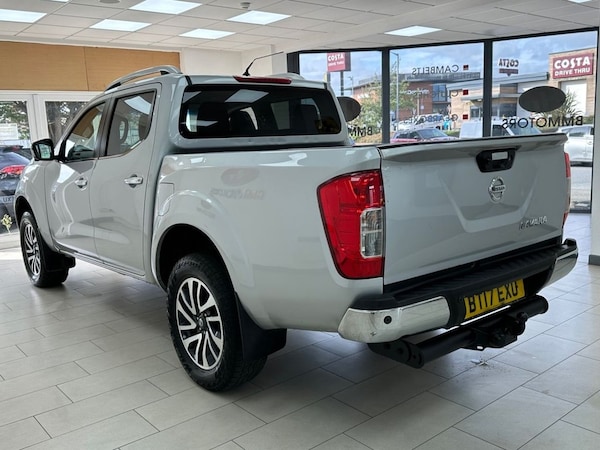 Used Nissan Navara 2017 for sale - 76210067: Photo 11
