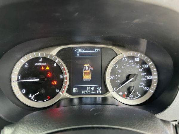 Used Nissan Navara 2017 for sale - 76210067: Photo 39