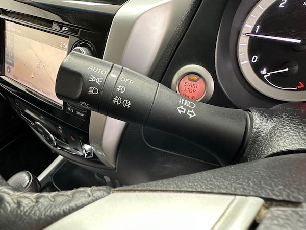 Used Nissan Navara 2017 for sale - 76210067: Photo 42