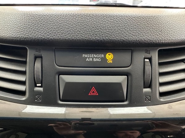 Used Nissan Navara 2017 for sale - 76210067: Photo 50
