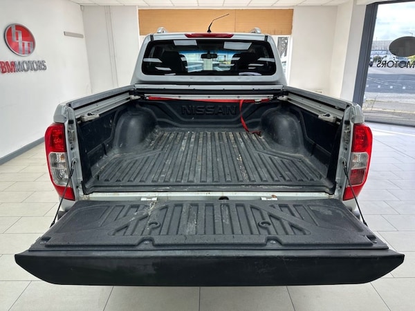 Used Nissan Navara 2017 for sale - 76210067: Photo 5