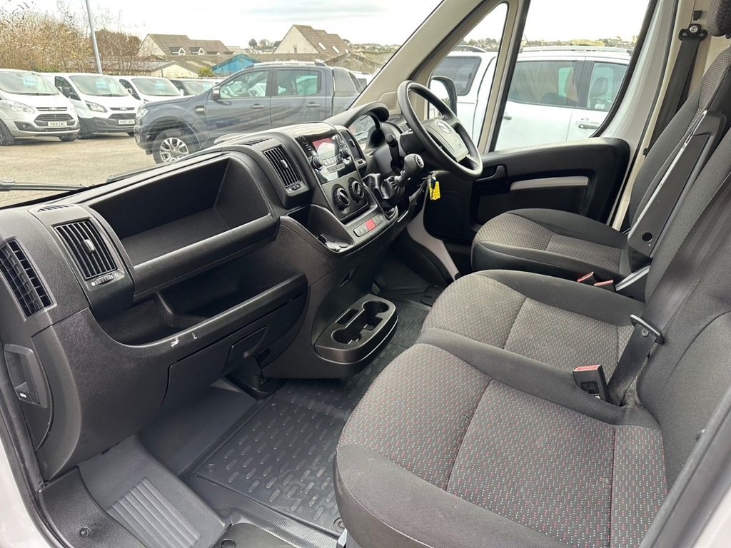Vehicle 29