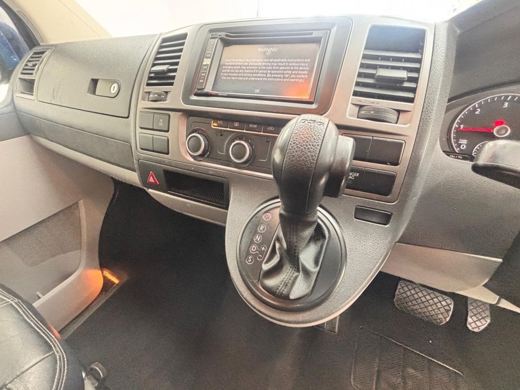 Used Volkswagen Transporter Shuttle 2014 for sale - 77436446: Photo 44