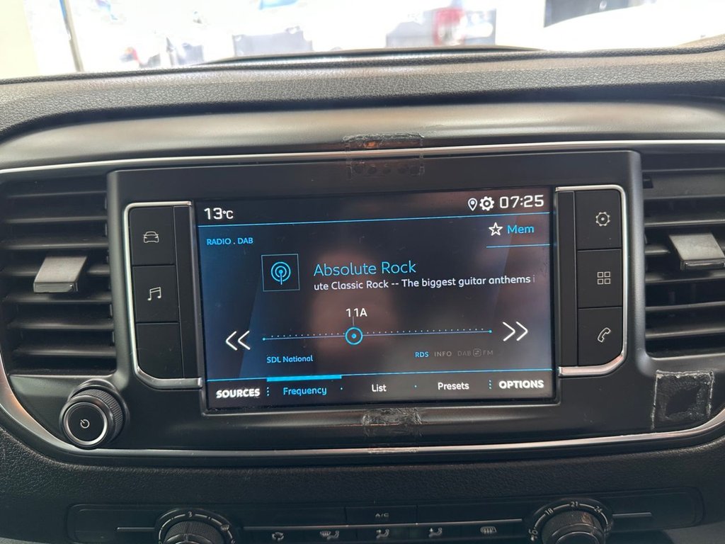 Used Peugeot Expert 2019 for sale - 78110452: Photo 45