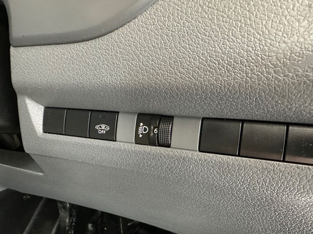 Used Peugeot Expert 2019 for sale - 78110452: Photo 48