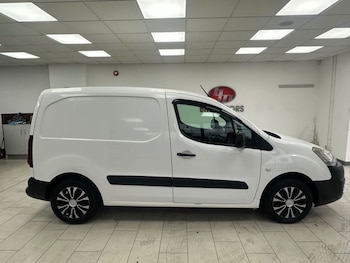 Used Citroen Berlingo 2018 for sale - 79466197: Photo