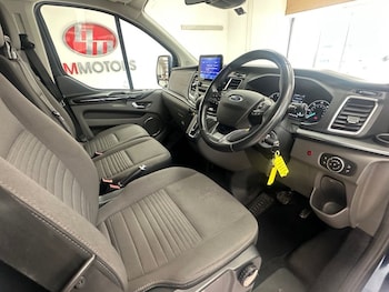 Used Ford Tourneo Custom 2022 for sale - 78315300: Photo