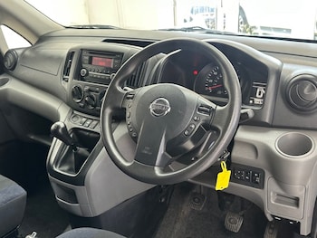 Used Nissan NV200 2015 for sale - 79154862: Photo