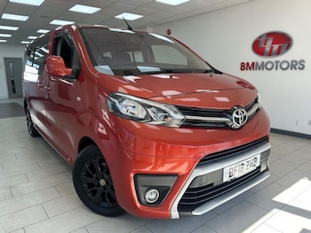 Used Toyota PROACE CITY Verso 2018 for sale - 79154955: Photo