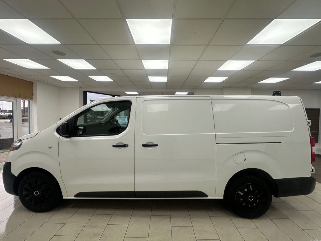 Used Vauxhall Vivaro 2019 for sale - 77666721: Photo 10