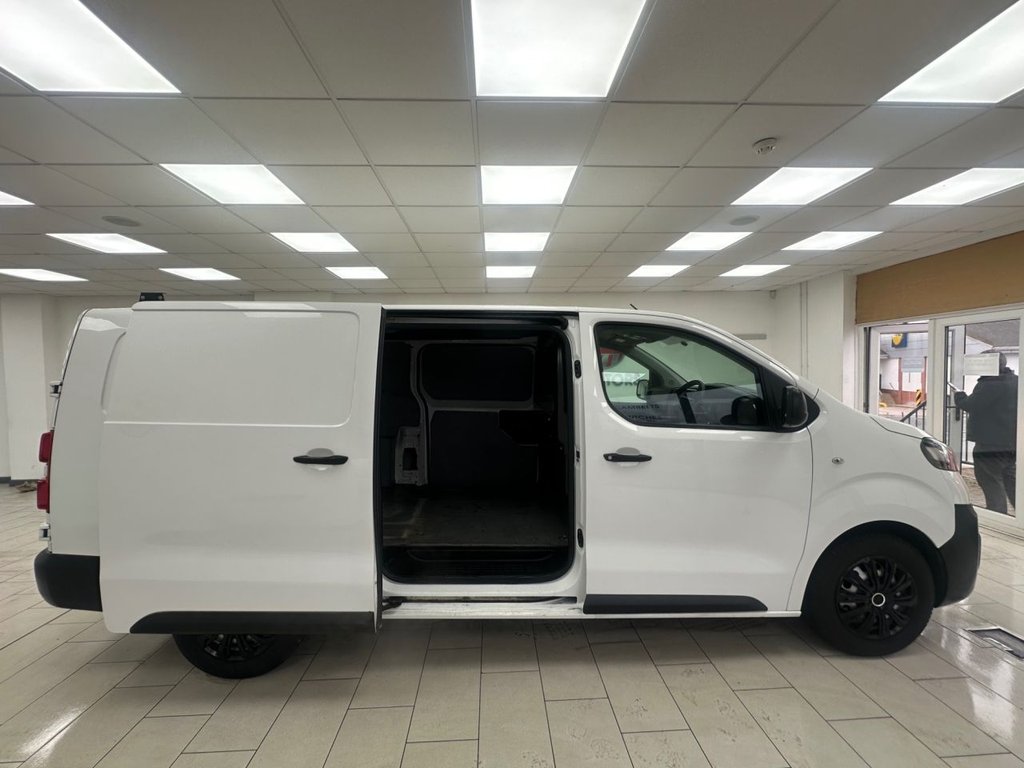 Used Vauxhall Vivaro 2019 for sale - 77666721: Photo 15
