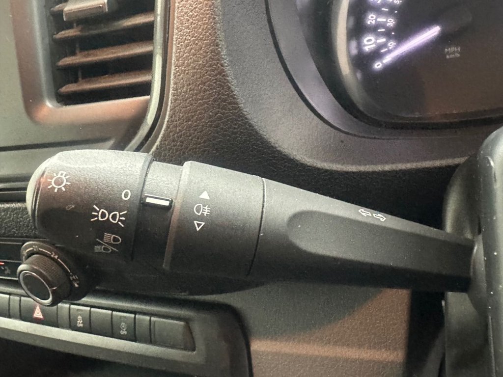 Used Vauxhall Vivaro 2019 for sale - 77666721: Photo 38