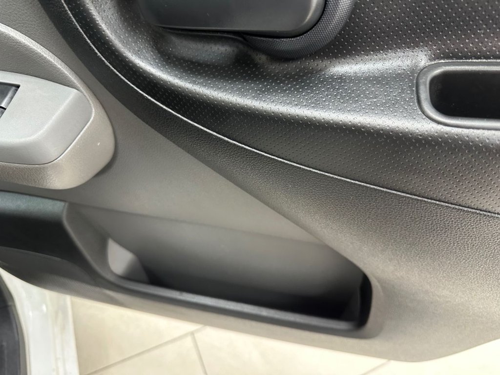 Used Nissan e-NV200 2015 for sale - 76509450: Photo 42