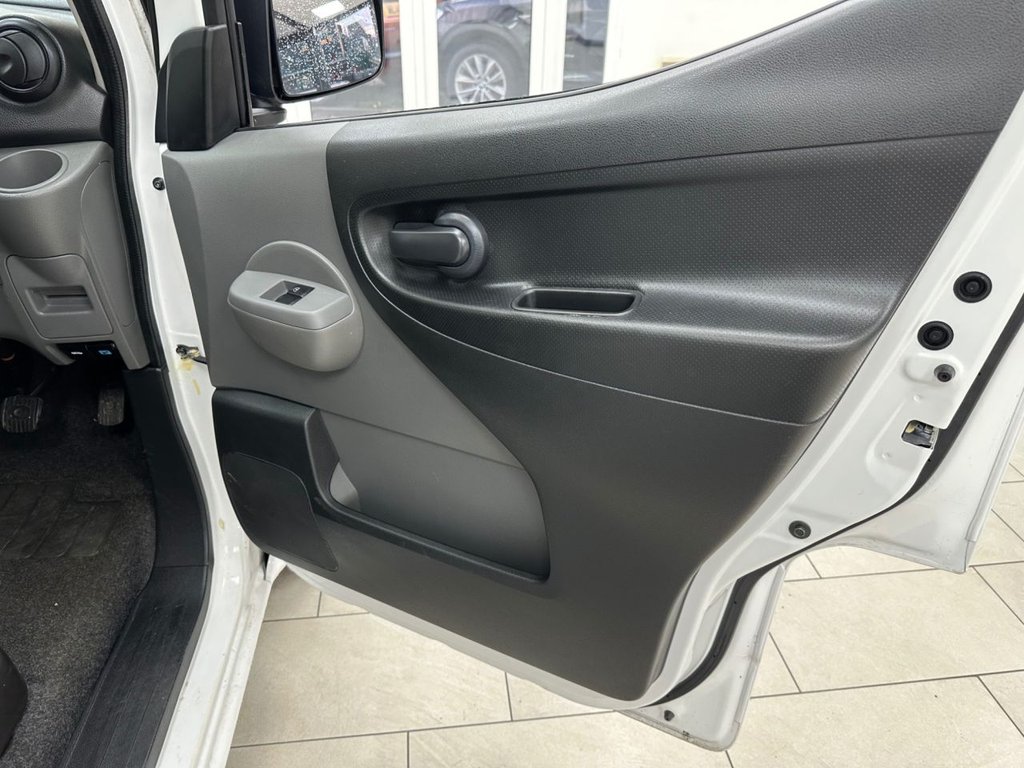 Used Nissan e-NV200 2015 for sale - 76509450: Photo 44