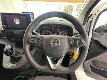 Used Vauxhall Combo 2020 for sale - 78805599: Photo