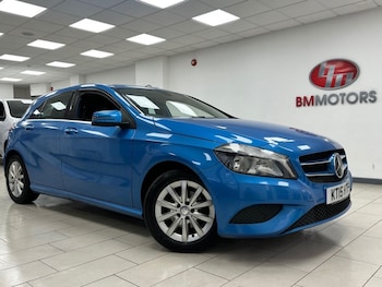 Used Mercedes-Benz A-Class 2015 for sale - 76559237: Photo