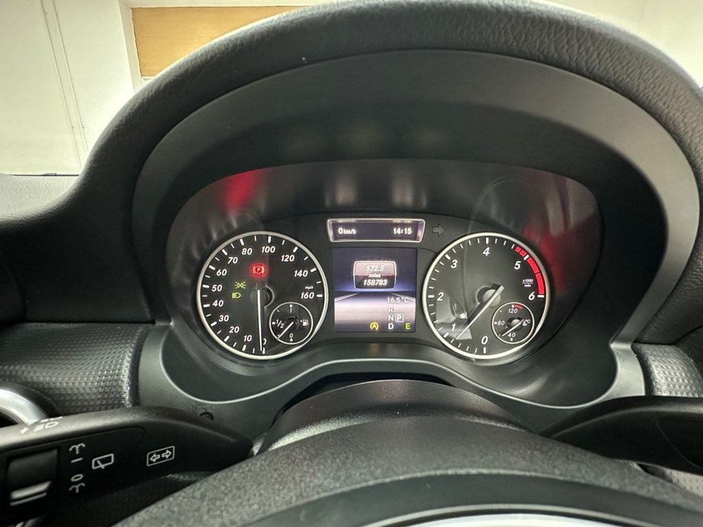 Used Mercedes-Benz A-Class 2015 for sale - 76559237: Photo 28