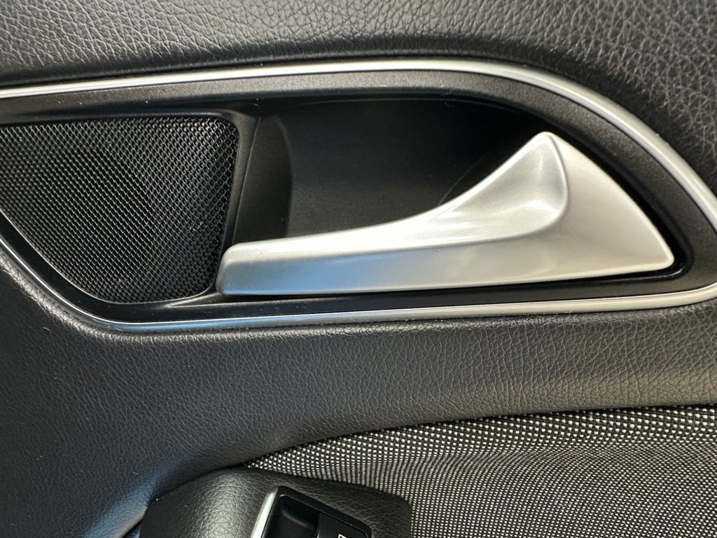 Used Mercedes-Benz A-Class 2015 for sale - 76559237: Photo 44