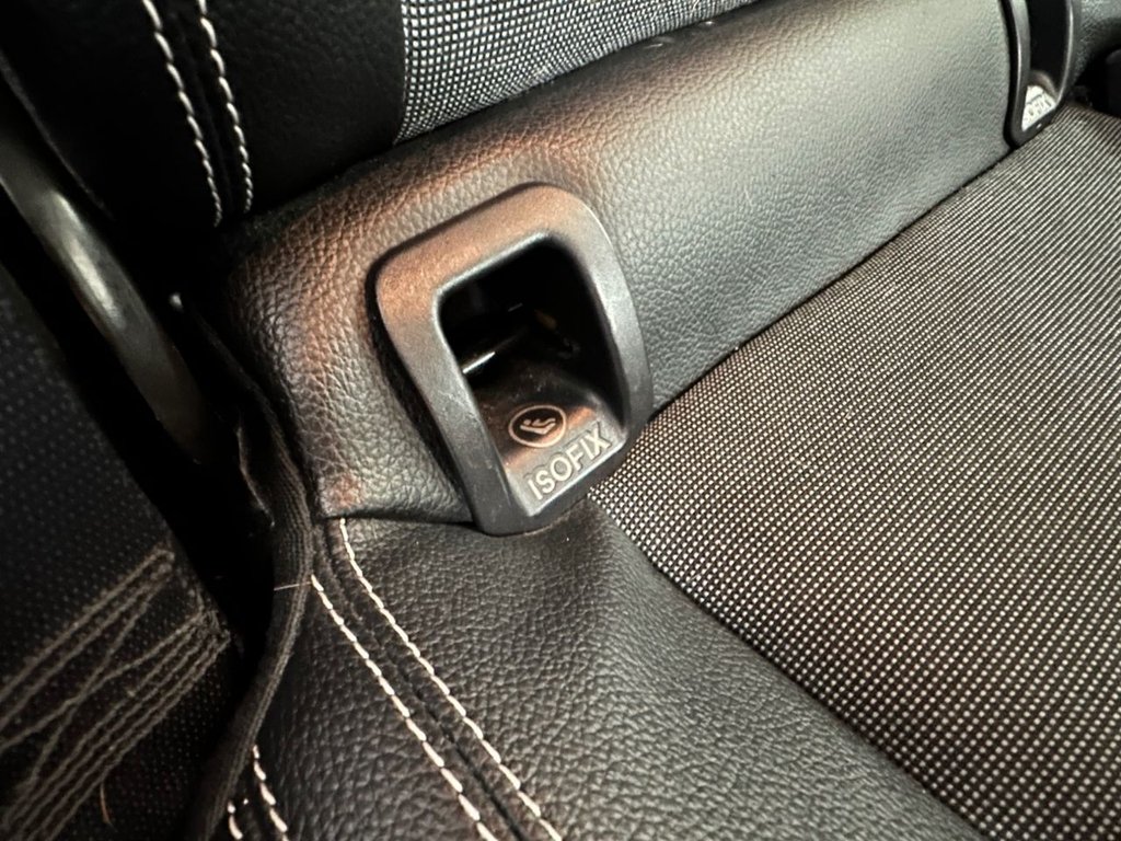 Used Mercedes-Benz A-Class 2015 for sale - 76559237: Photo 48