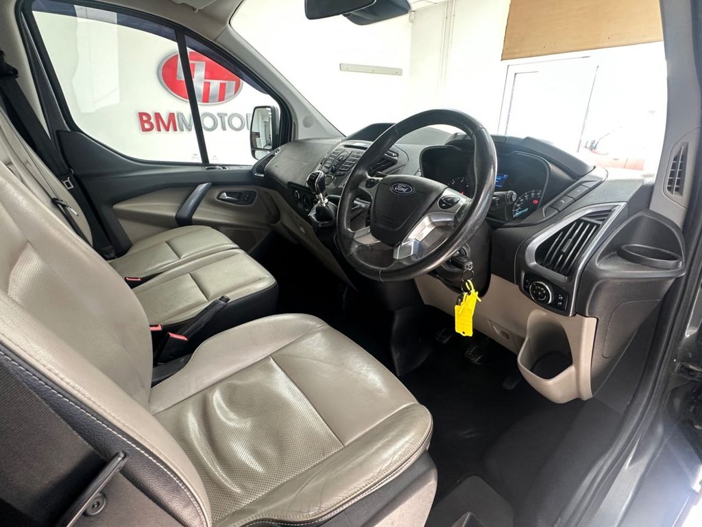Used Ford Tourneo Custom 2017 for sale - 78049556: Photo 4