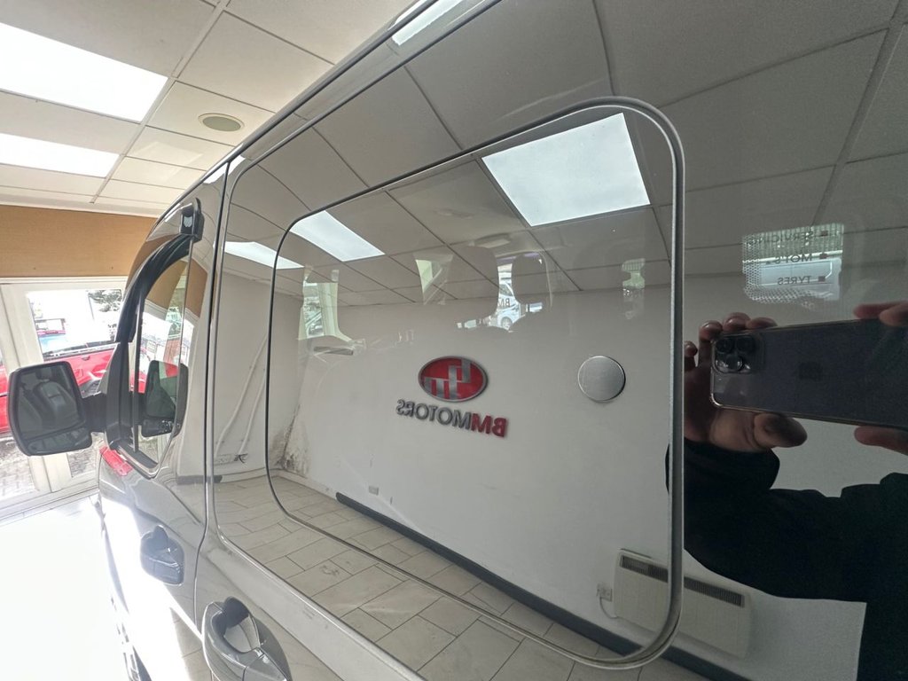 Used Ford Tourneo Custom 2017 for sale - 78049556: Photo 49