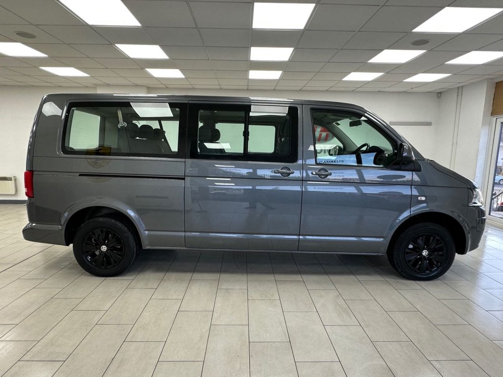 Used Volkswagen Transporter Shuttle 2015 for sale - 76923724: Photo 2
