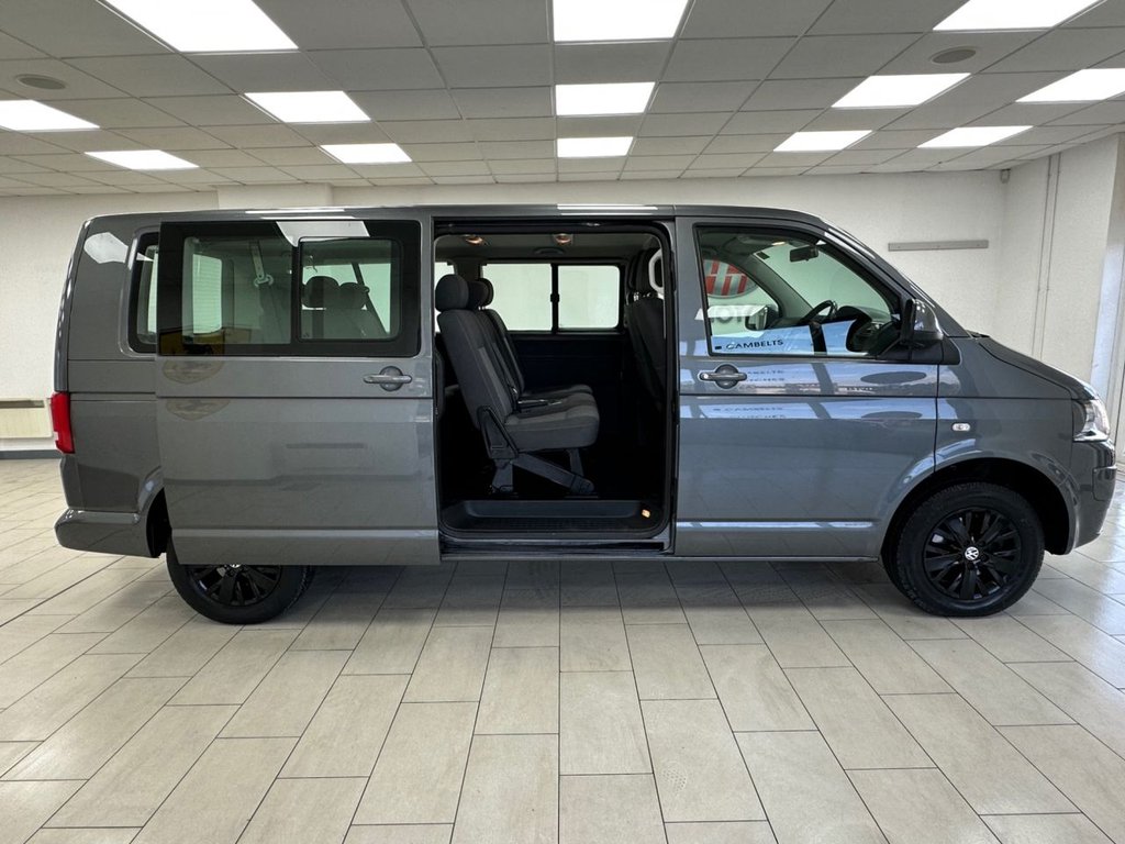 Used Volkswagen Transporter Shuttle 2015 for sale - 76923724: Photo 9