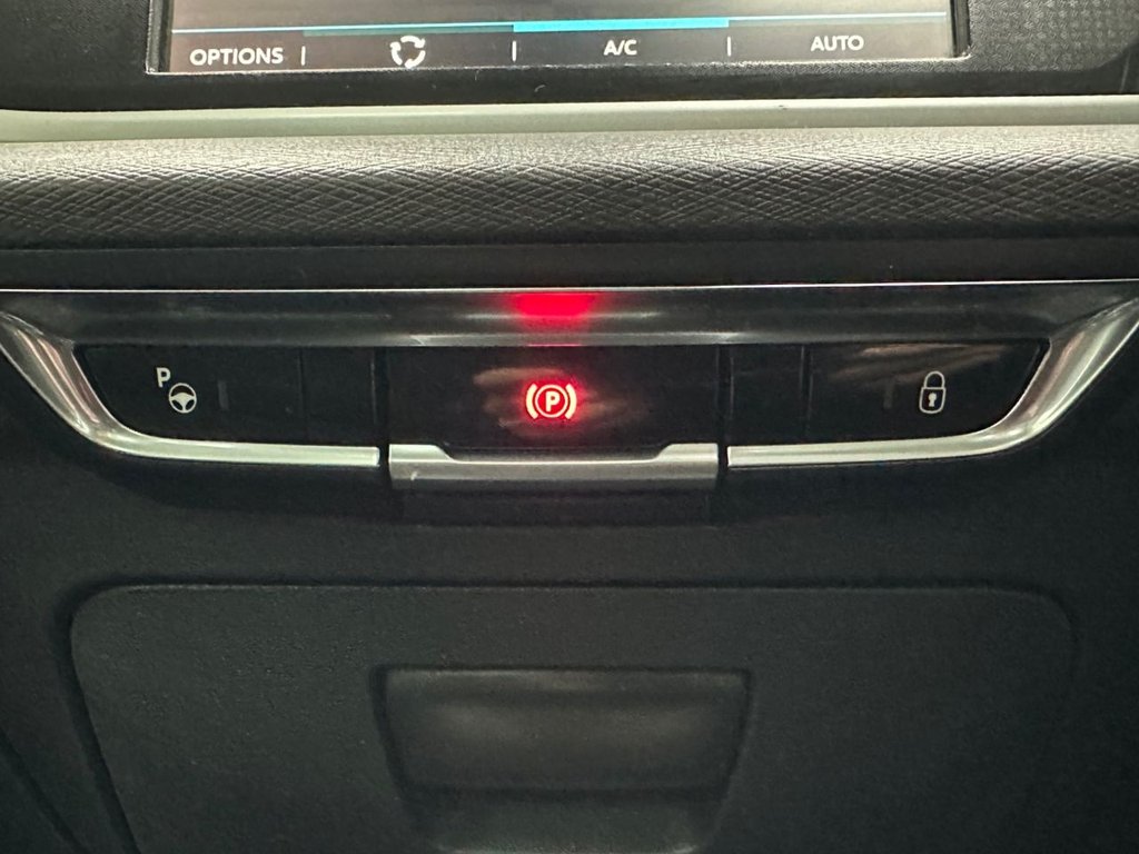 Used Citroen C4 Grand Picasso 2018 for sale - 77038434: Photo 32