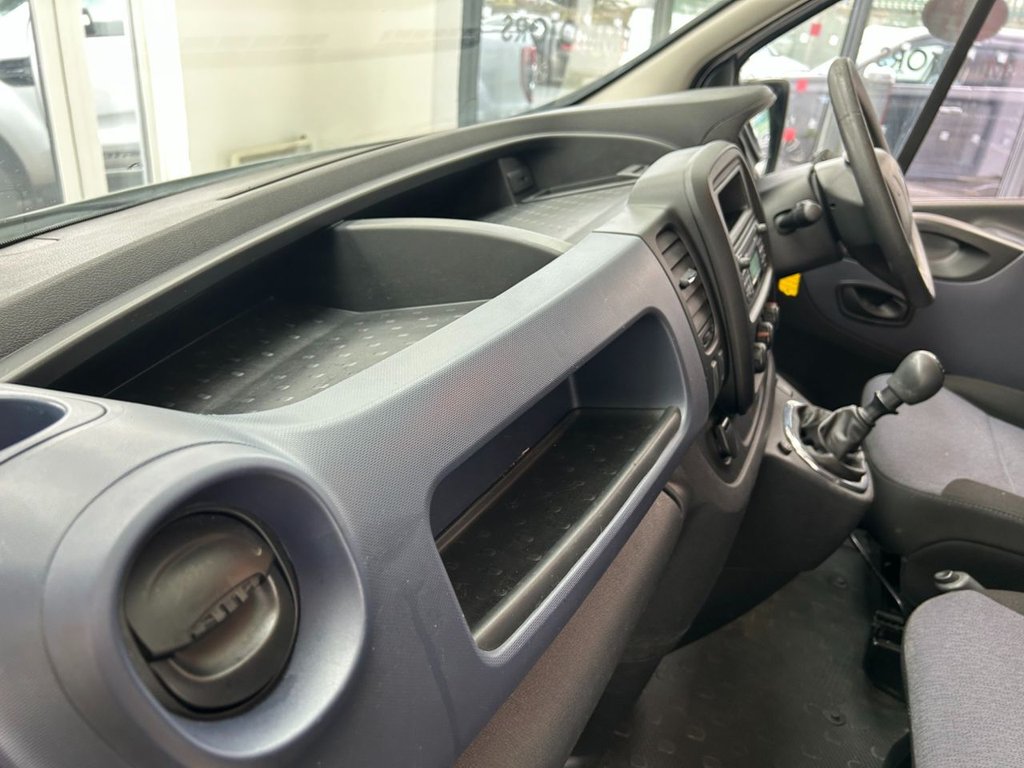 Used Vauxhall Vivaro 2015 for sale - 77849680: Photo 38