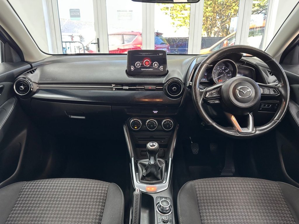 Used Mazda Mazda2 2018 for sale - 76367602: Photo 4