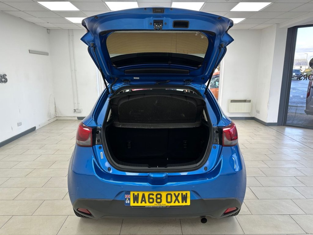 Used Mazda Mazda2 2018 for sale - 76367602: Photo 5