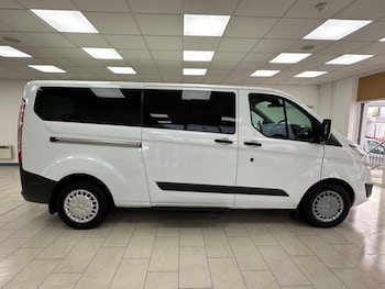 Used Ford Tourneo Custom 2017 for sale - 77706117: Photo